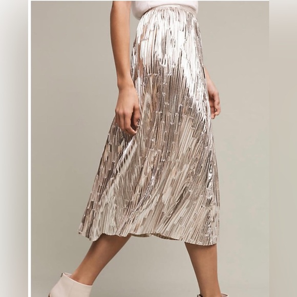 Maeve Gold Sequin A-line Midi Skirt for Work - Picture 4 of 14